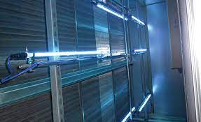 UV light air purification system